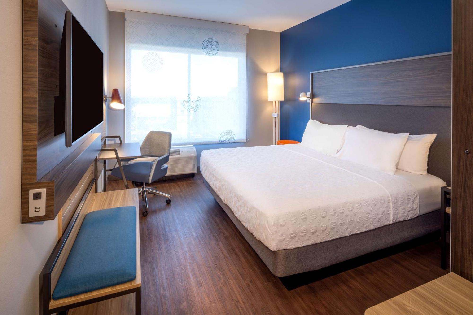 Tru By Hilton Yakima Airport Hotel Екстериор снимка